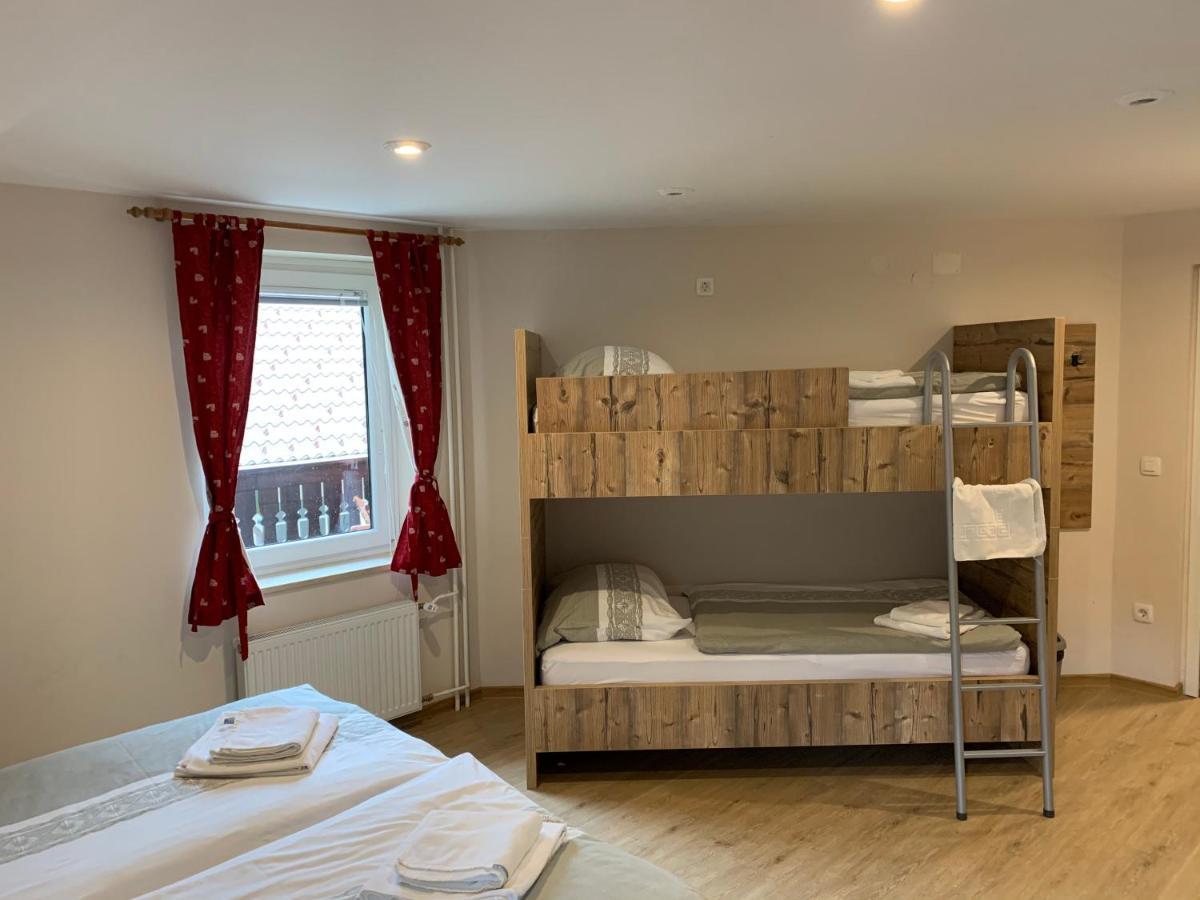 Guesthouse Veranda Mojstrana Ngoại thất bức ảnh