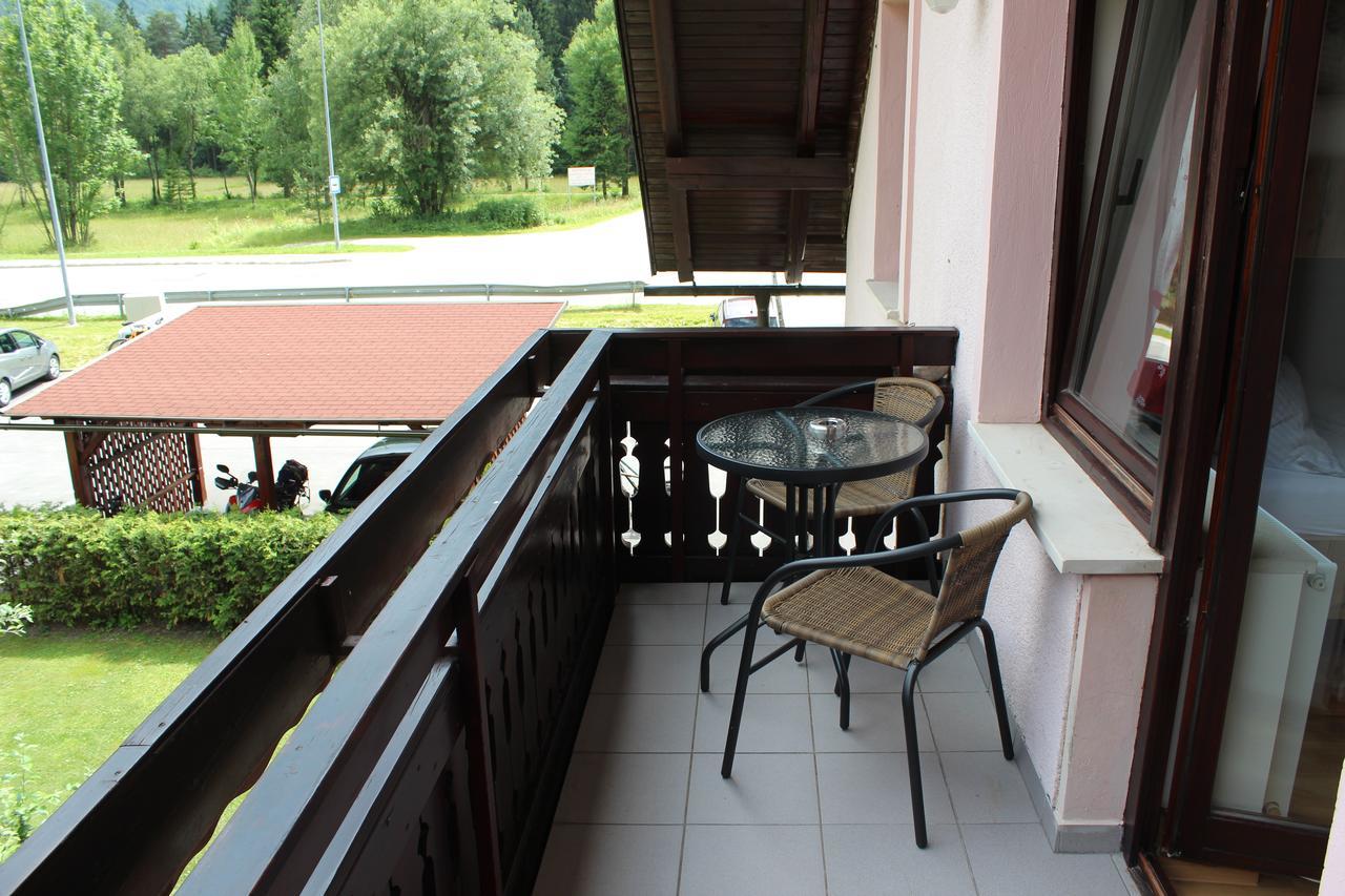 Guesthouse Veranda Mojstrana Ngoại thất bức ảnh